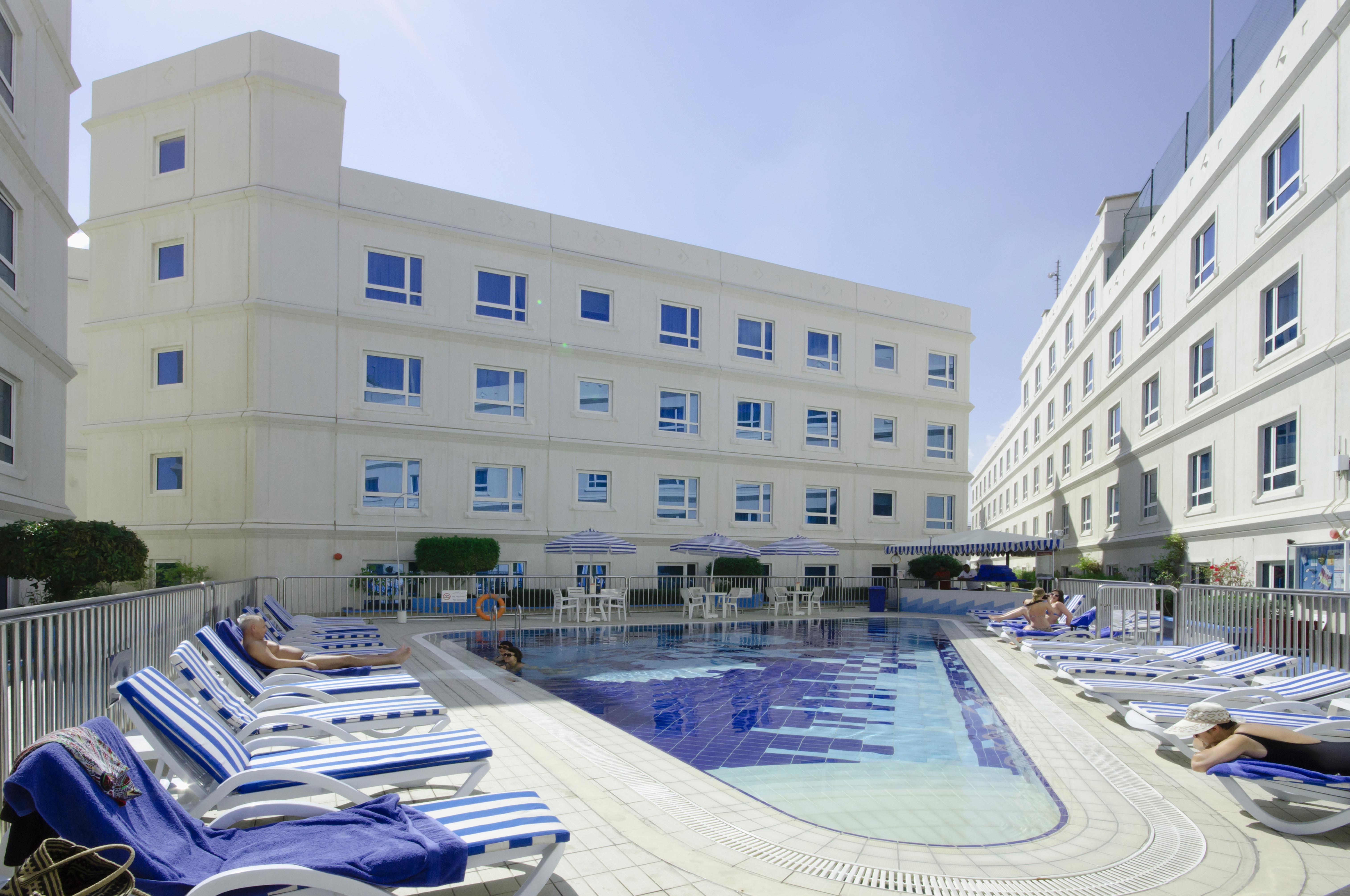 Al Bustan Centre&Residence Dubái Exterior foto